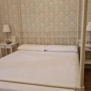 Lumine Luxury By Gaiarooms Guest house
