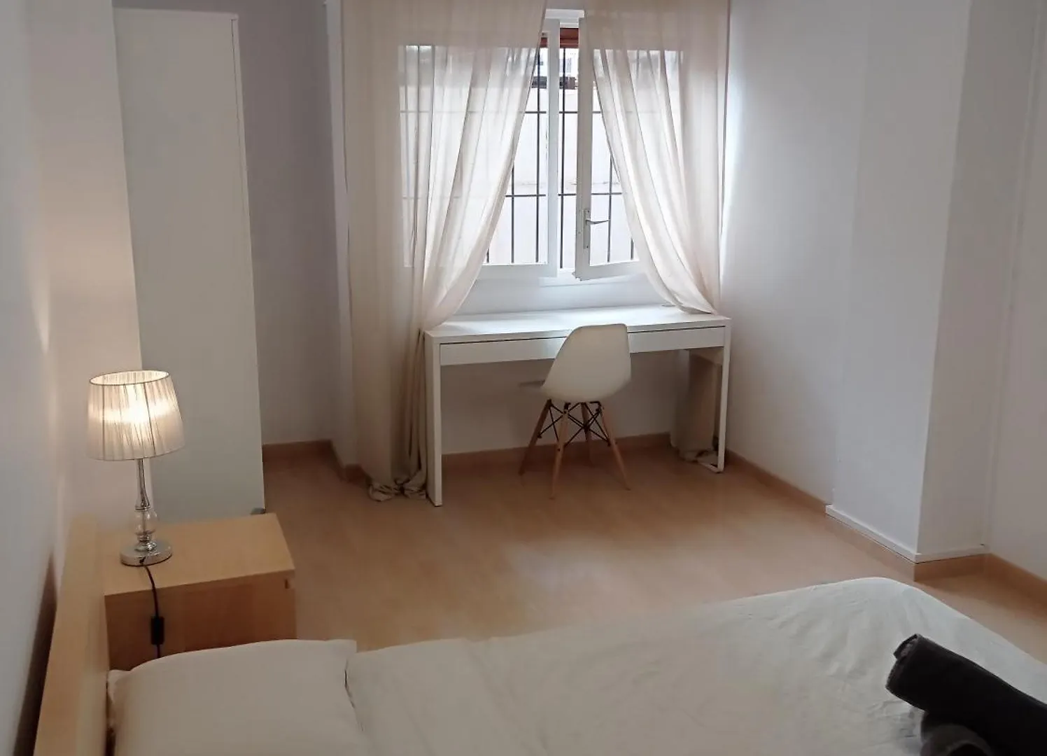 Sunny And Central Double Room Metro L5-L1 Barcelona